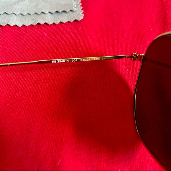 Ray Bans ‘Hexagonal’ Sunglasses (RB3548) - Picture 3 of 4